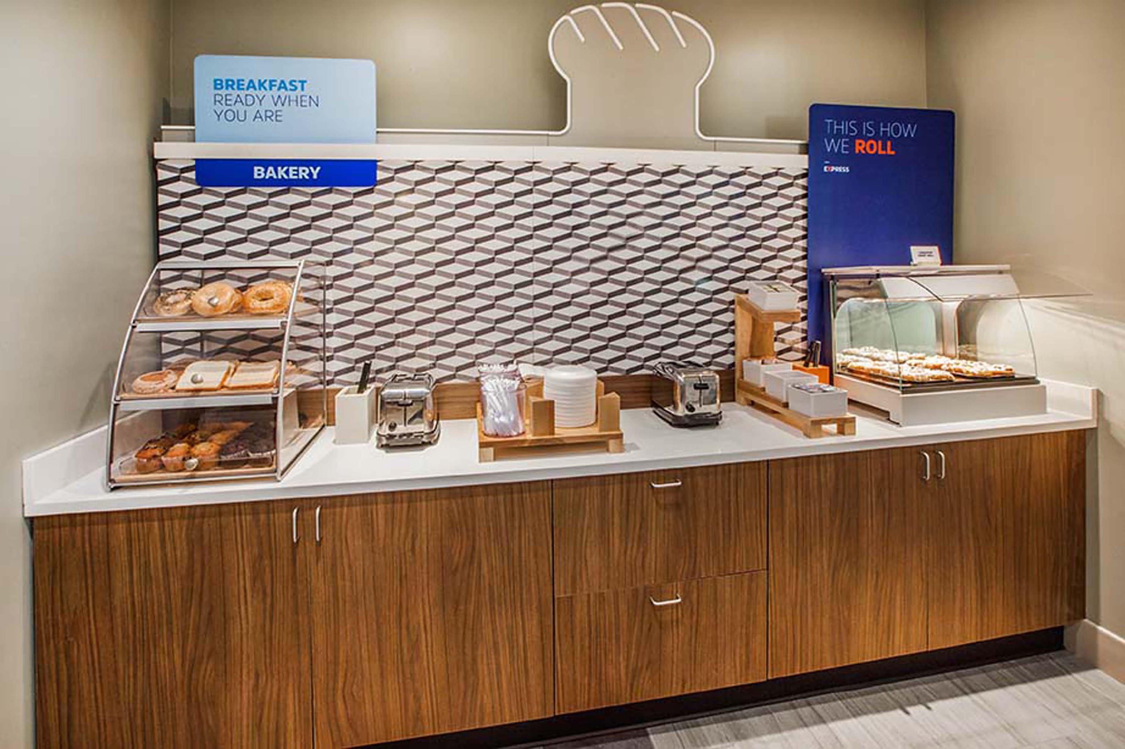 Holiday Inn Express & Suites Columbus - Polaris, An Ihg Hotel Extérieur photo