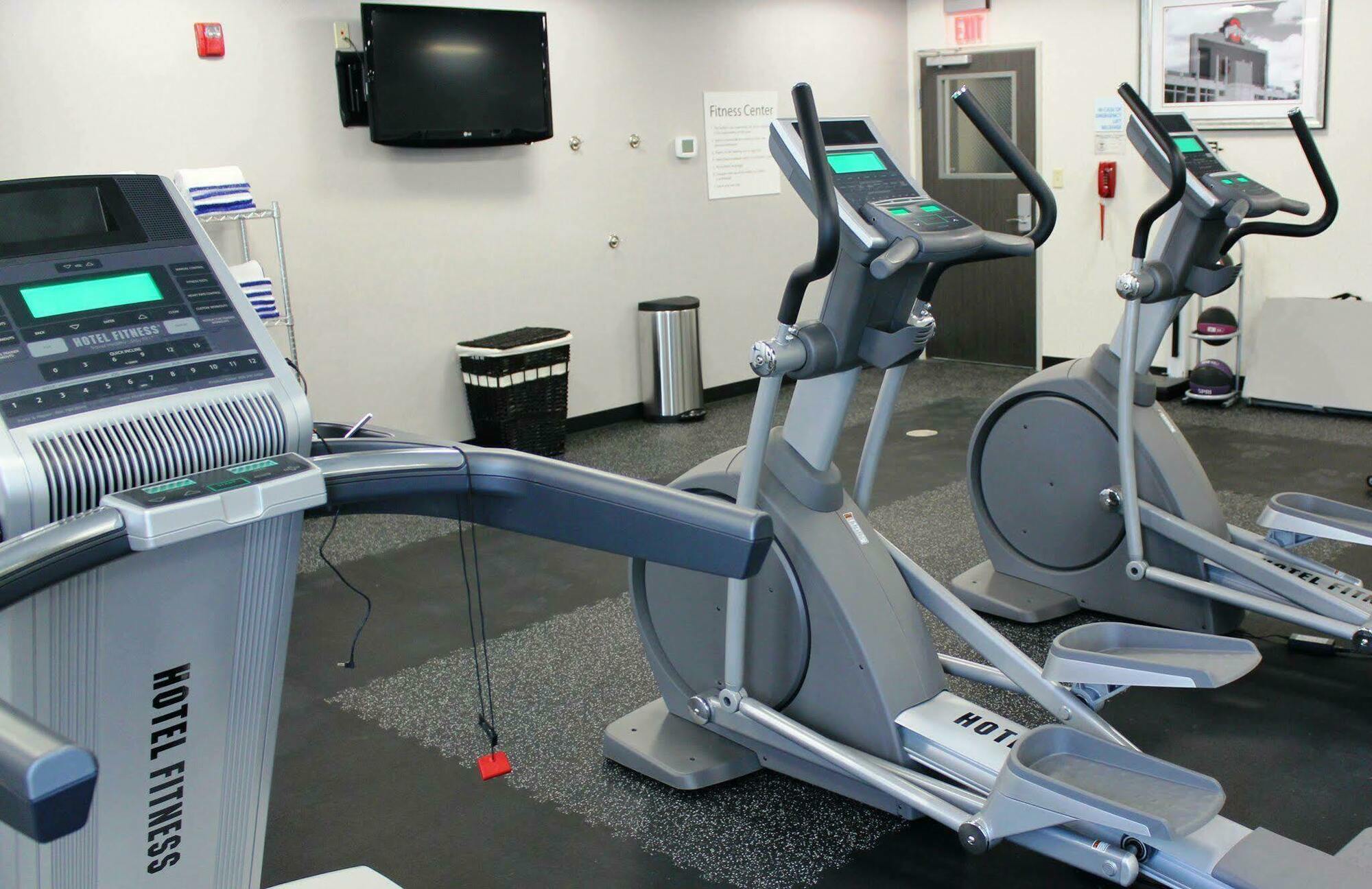 Holiday Inn Express & Suites Columbus - Polaris, An Ihg Hotel Extérieur photo